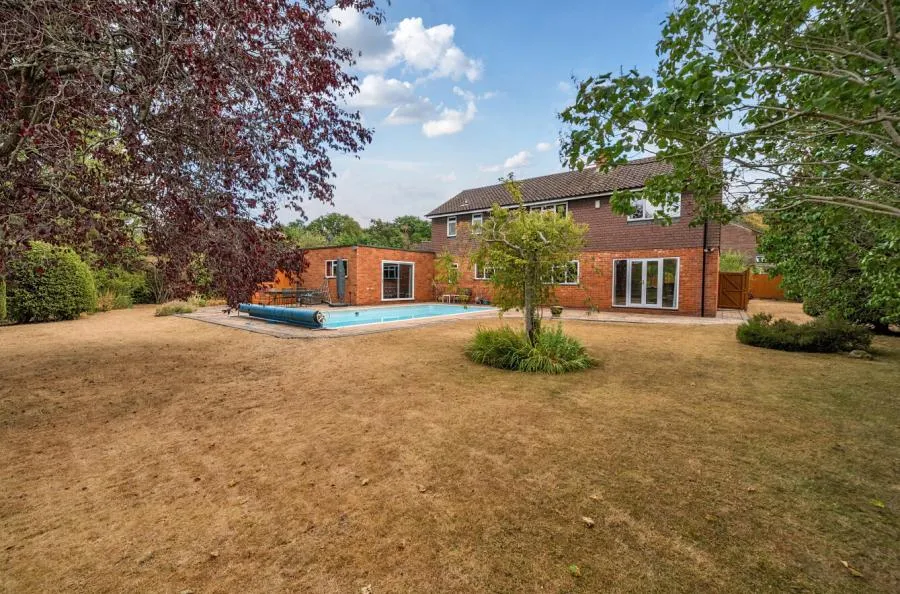 Chandlers Lane, Yateley, GU46, photo 21