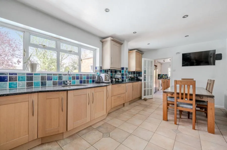 Chandlers Lane, Yateley, GU46, photo 4