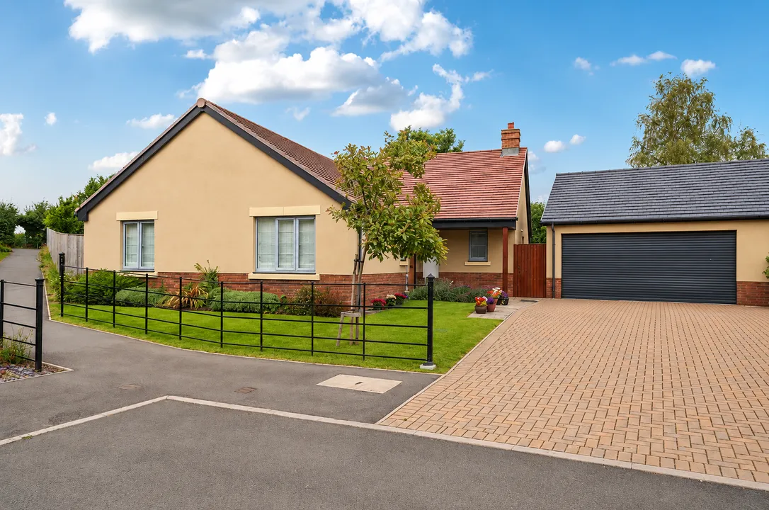 Mission Hut Mews, Moor Court Lane, Holme Marsh, Kington, Herefordshire, HR5 3QY, photo 21