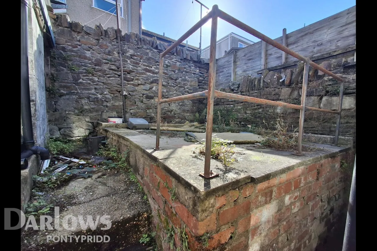 Leyshon Street, Pontypridd, photo 16