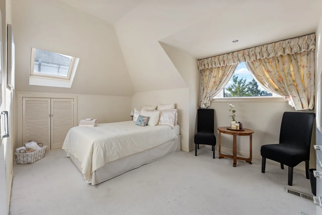 Sunningdale Avenue, Newton Mearns, photo 16
