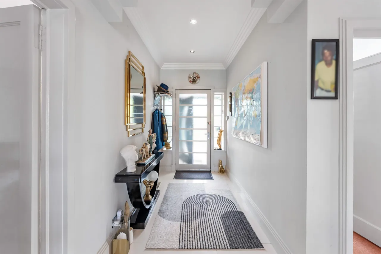 Sunningdale Avenue, Newton Mearns, photo 11
