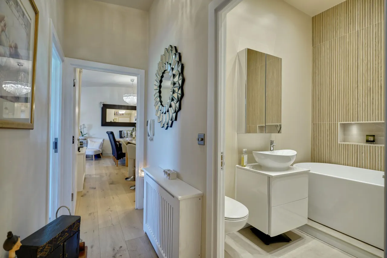 Mead Lane, Hertford, SG13, photo 10