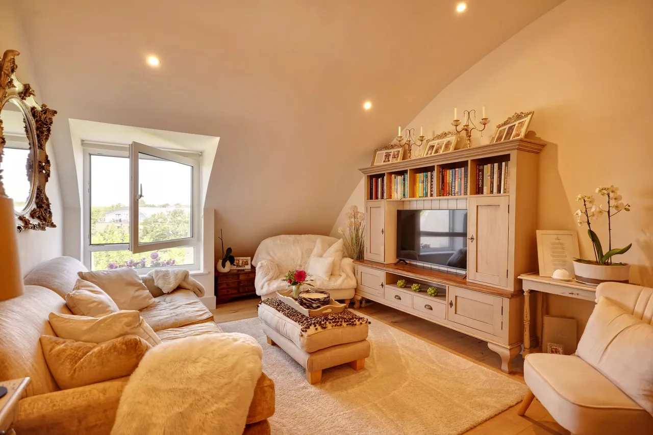 Mead Lane, Hertford, SG13, photo 15
