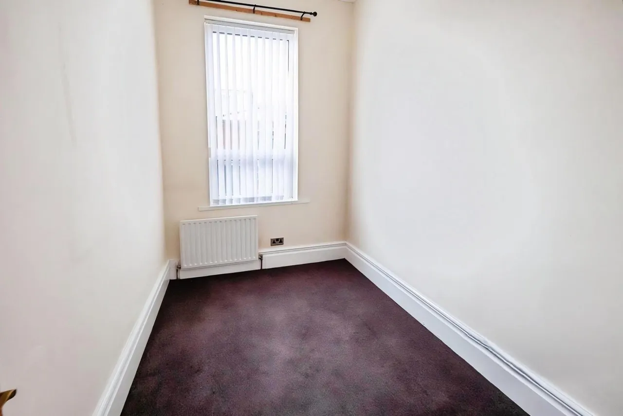 Stratfield Street, Pallion, SR4, photo 5