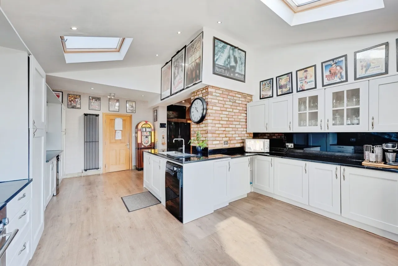 Ebbisham Road, Worcester Park, KT4, photo 5