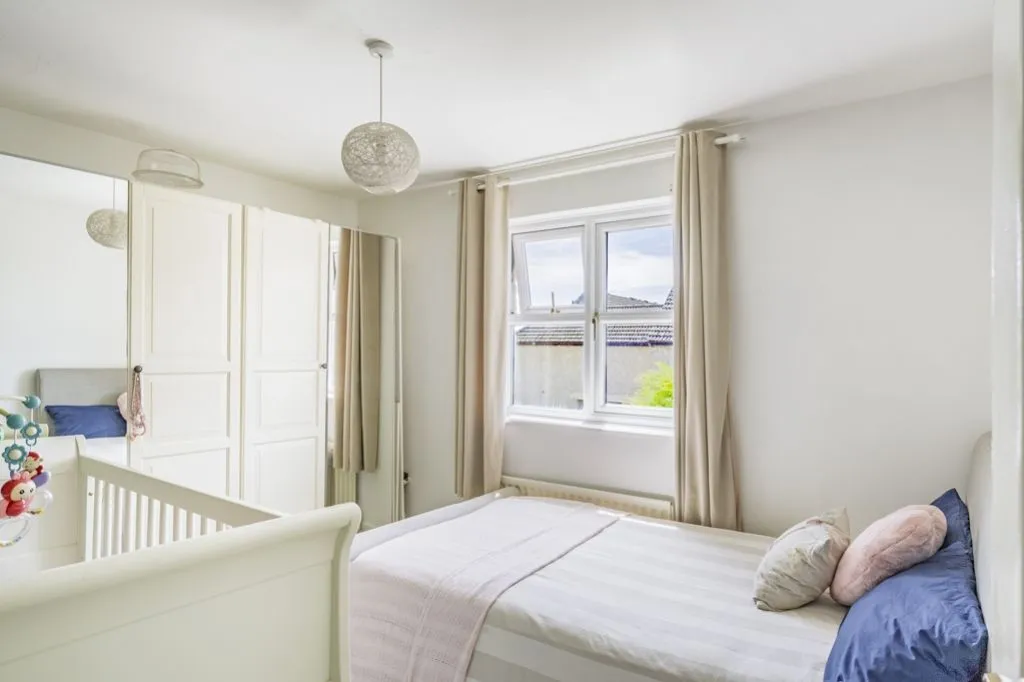 Woodhouse Close, Cirencester, GL7, photo 9