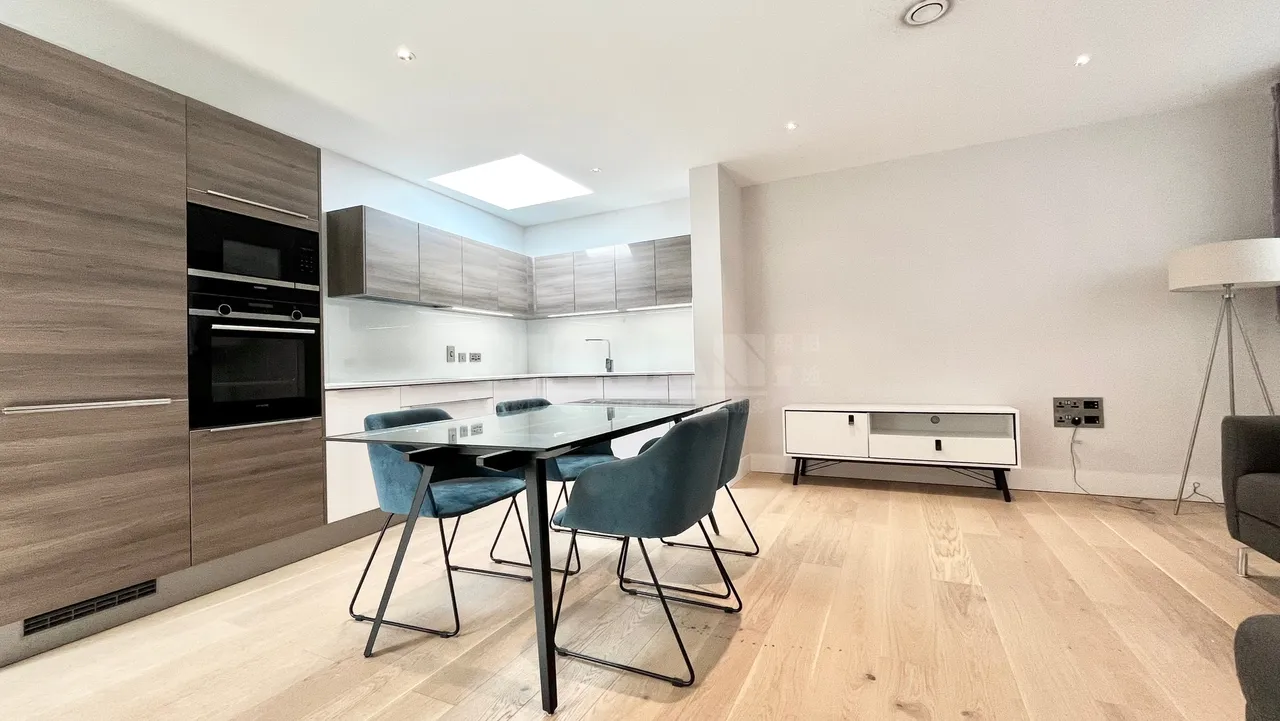 Patcham Terrace, Battersea, SW8, photo 4