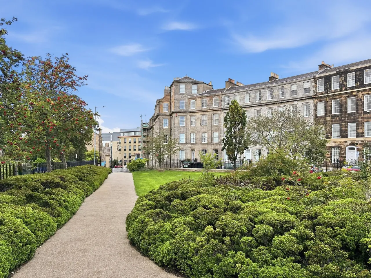 Gardner's Crescent, West End, EH3, photo 15