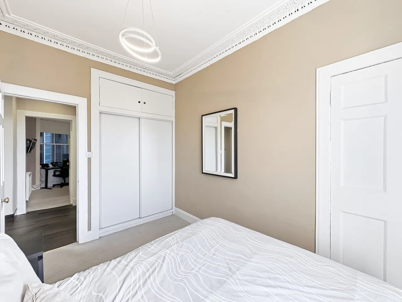 Gardner's Crescent, West End, EH3, photo 8