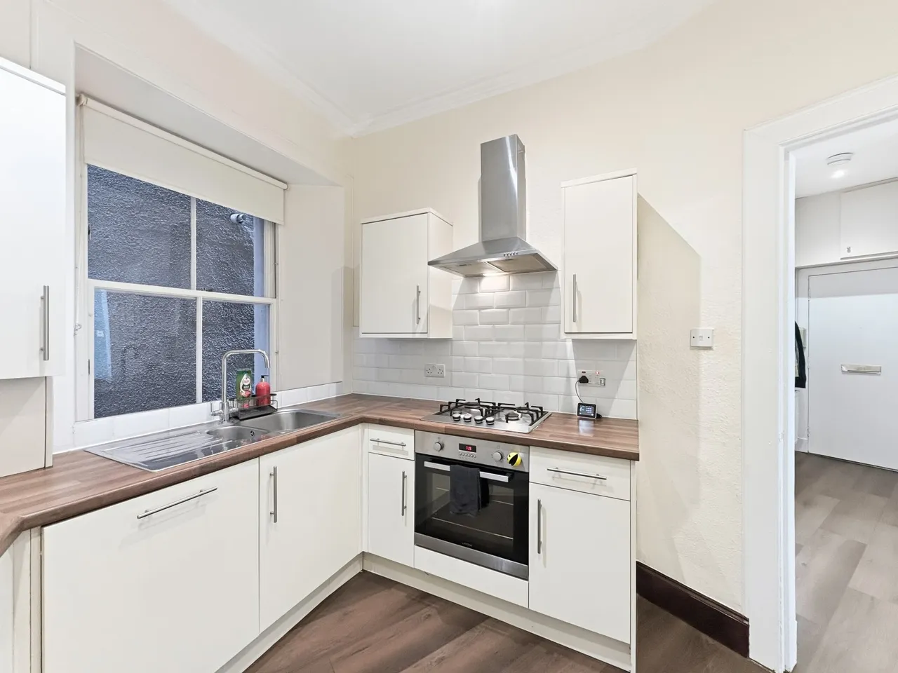Gardner's Crescent, West End, EH3, photo 5