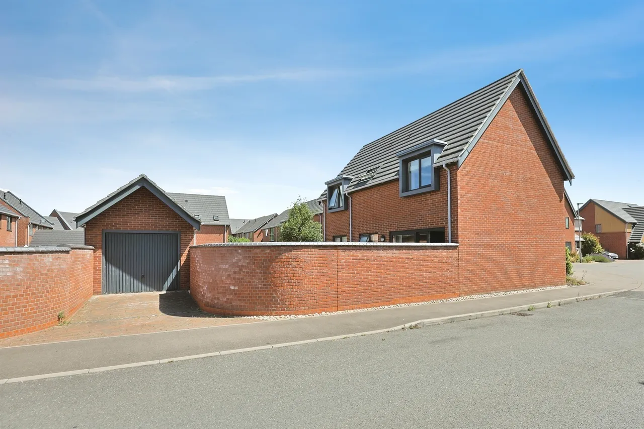 Goodson Road, Norwich, NR7, photo 14