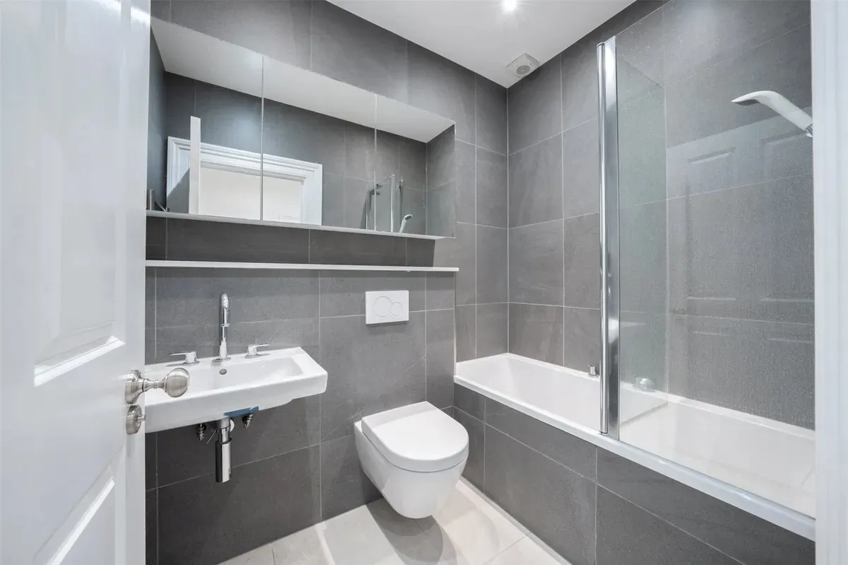 Haverstock Hill, Belsize Park, NW3, photo 11