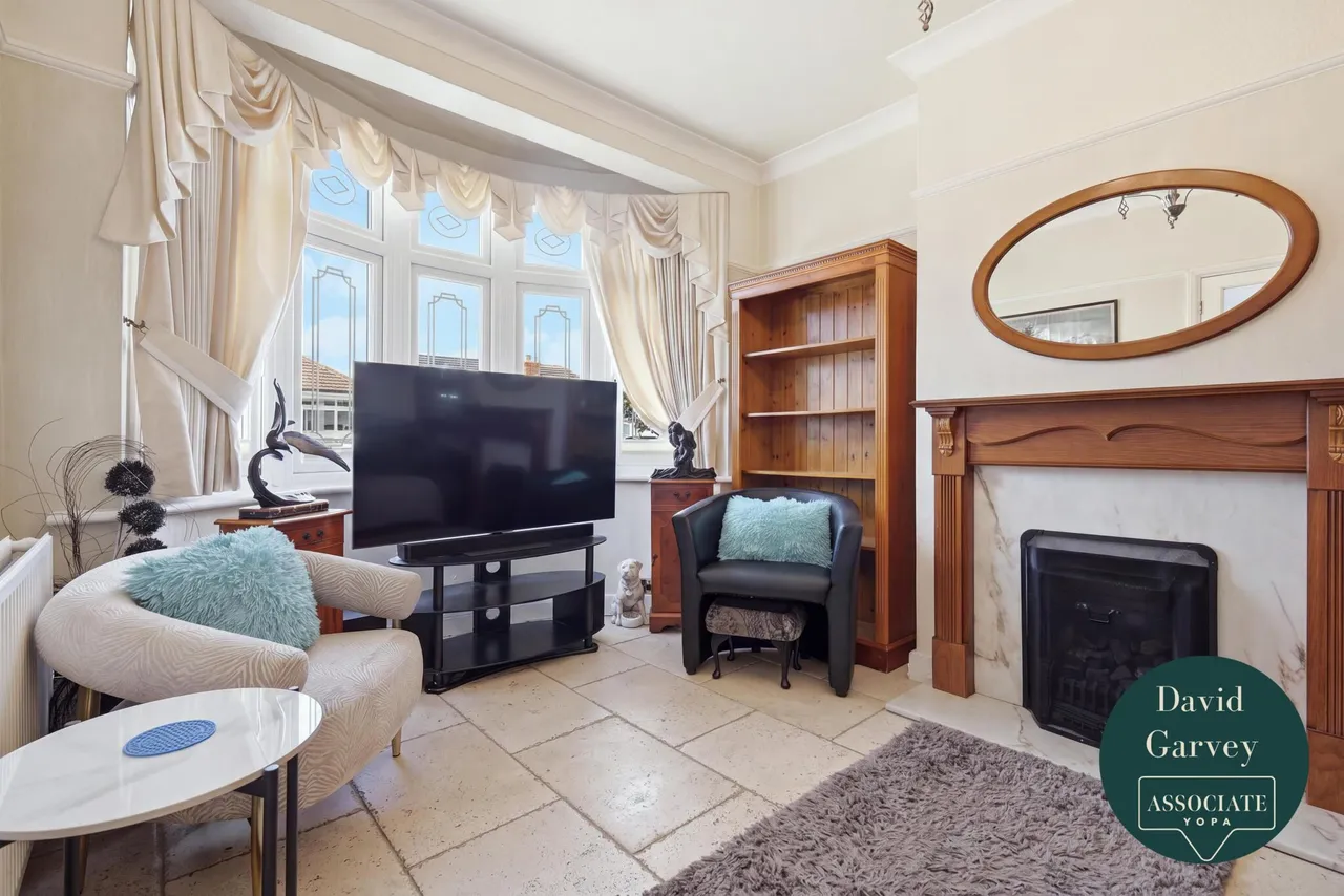 Heather Drive, Romford, RM1, photo 4