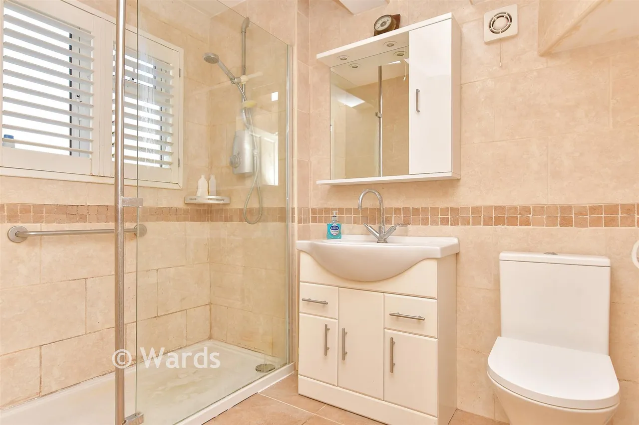 St. Werburgh Crescent, Hoo, ME3, photo 11