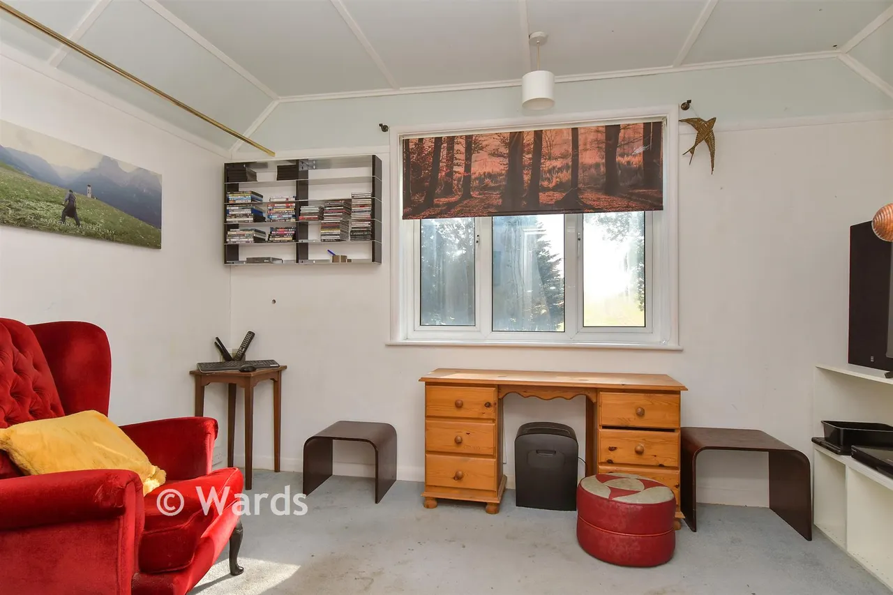 St. Werburgh Crescent, Hoo, ME3, photo 12