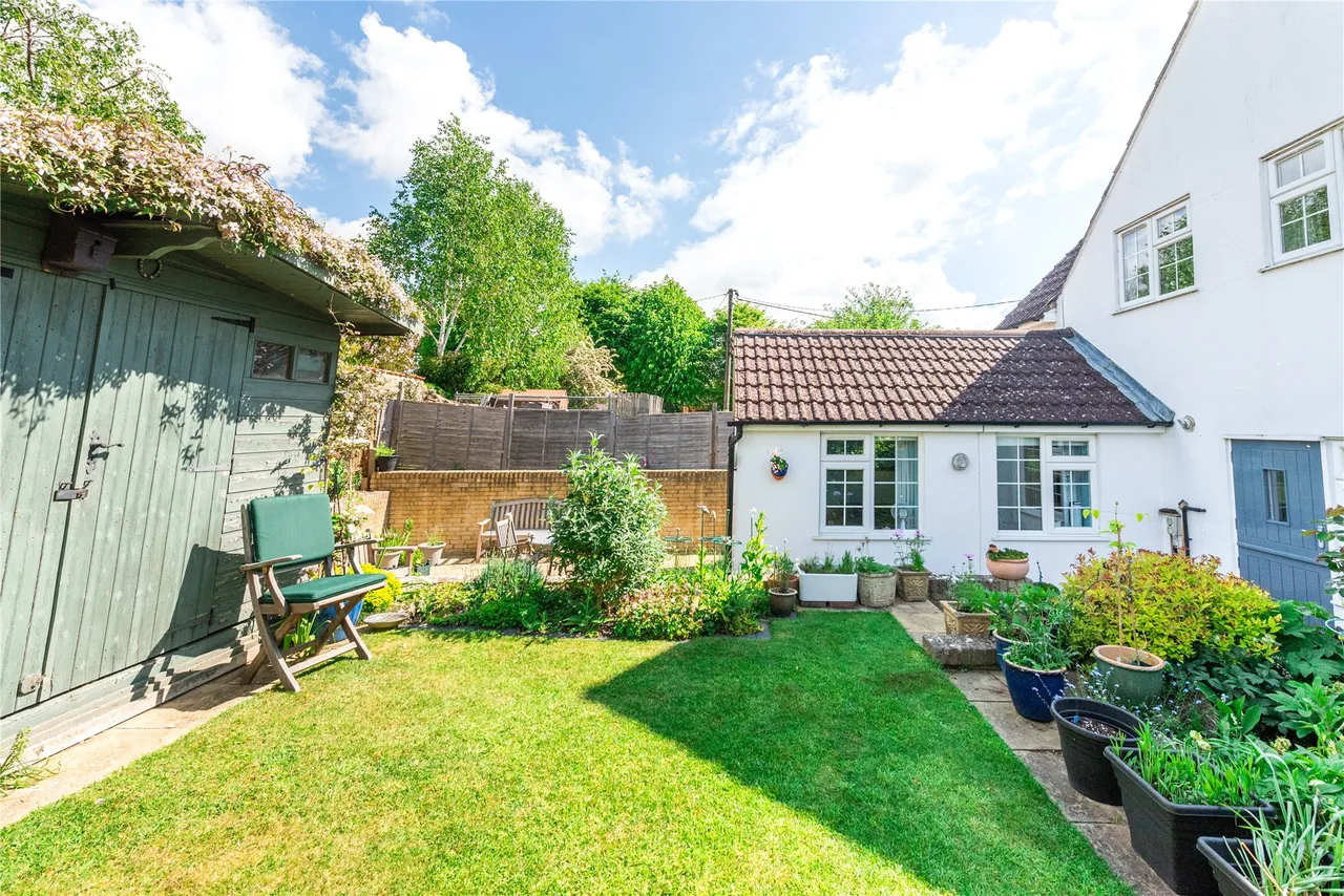 Earls Barton Road, Great Doddington, NN29, photo 4