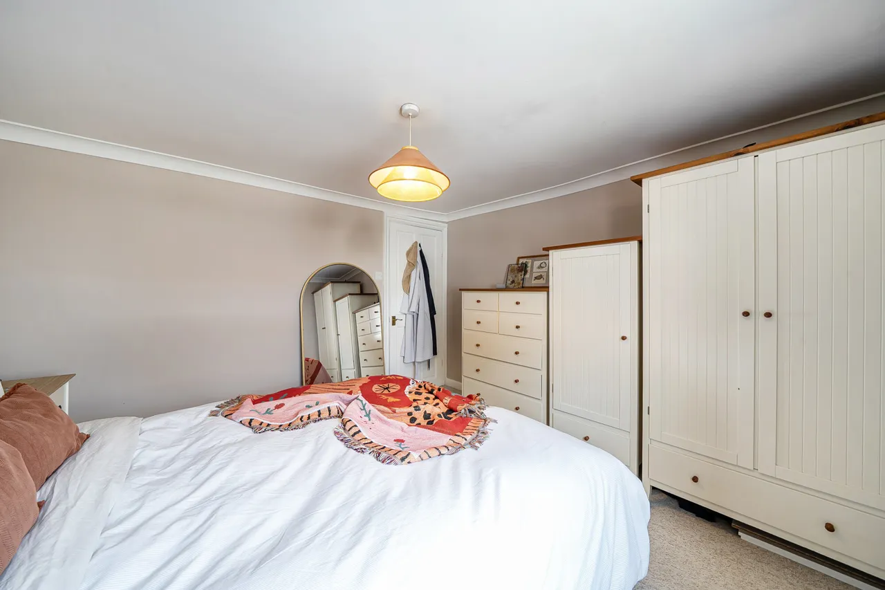 Church Lane, Uxbridge, UB8, photo 16