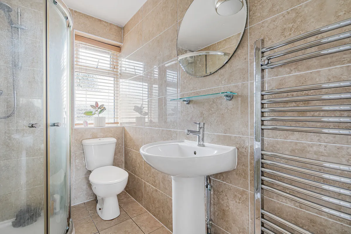 Bicester Court, Kidlington, photo 6