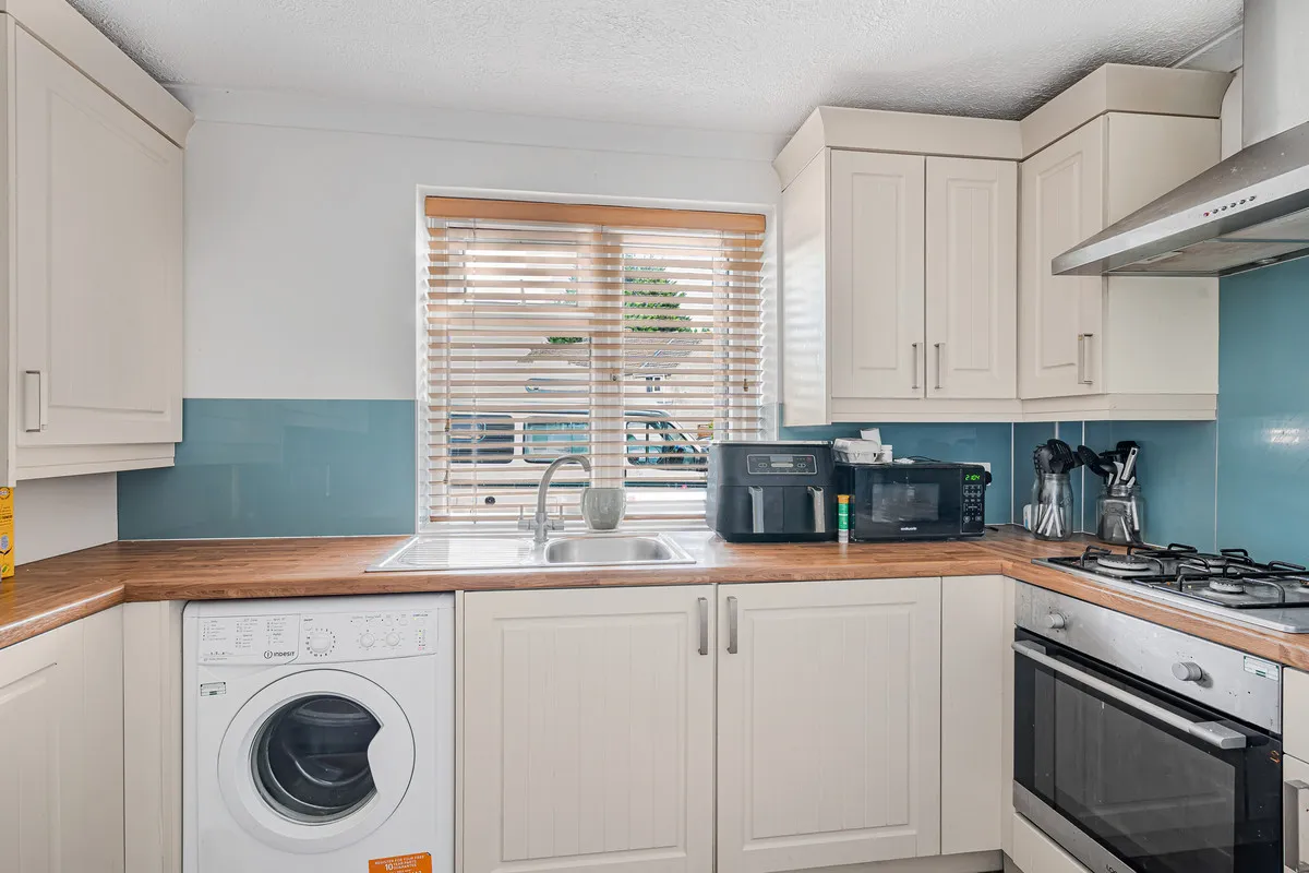 Bicester Court, Kidlington, photo 9