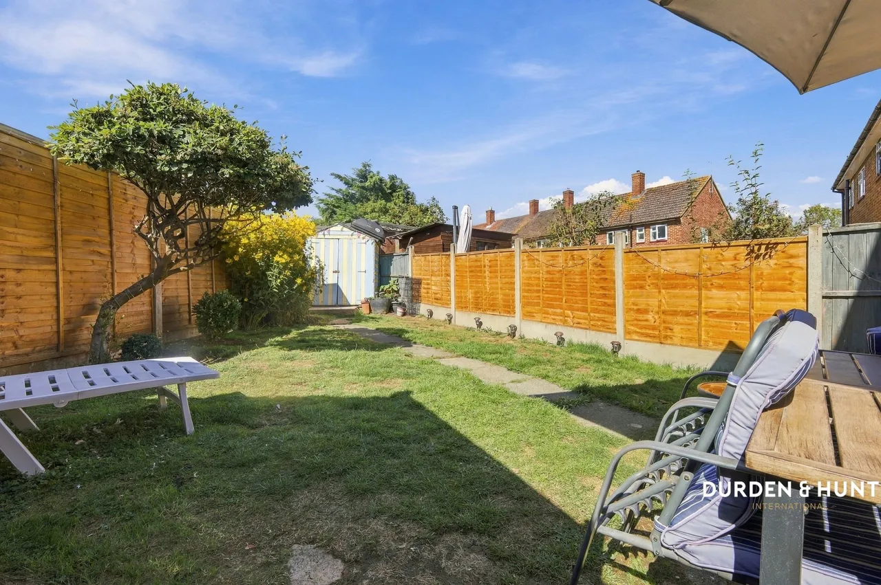 Collard Avenue, Loughton, IG10, photo 16