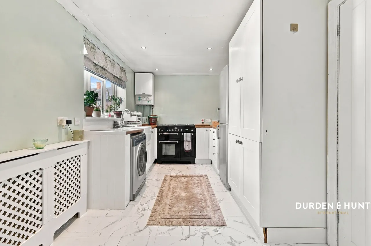 Collard Avenue, Loughton, IG10, photo 6