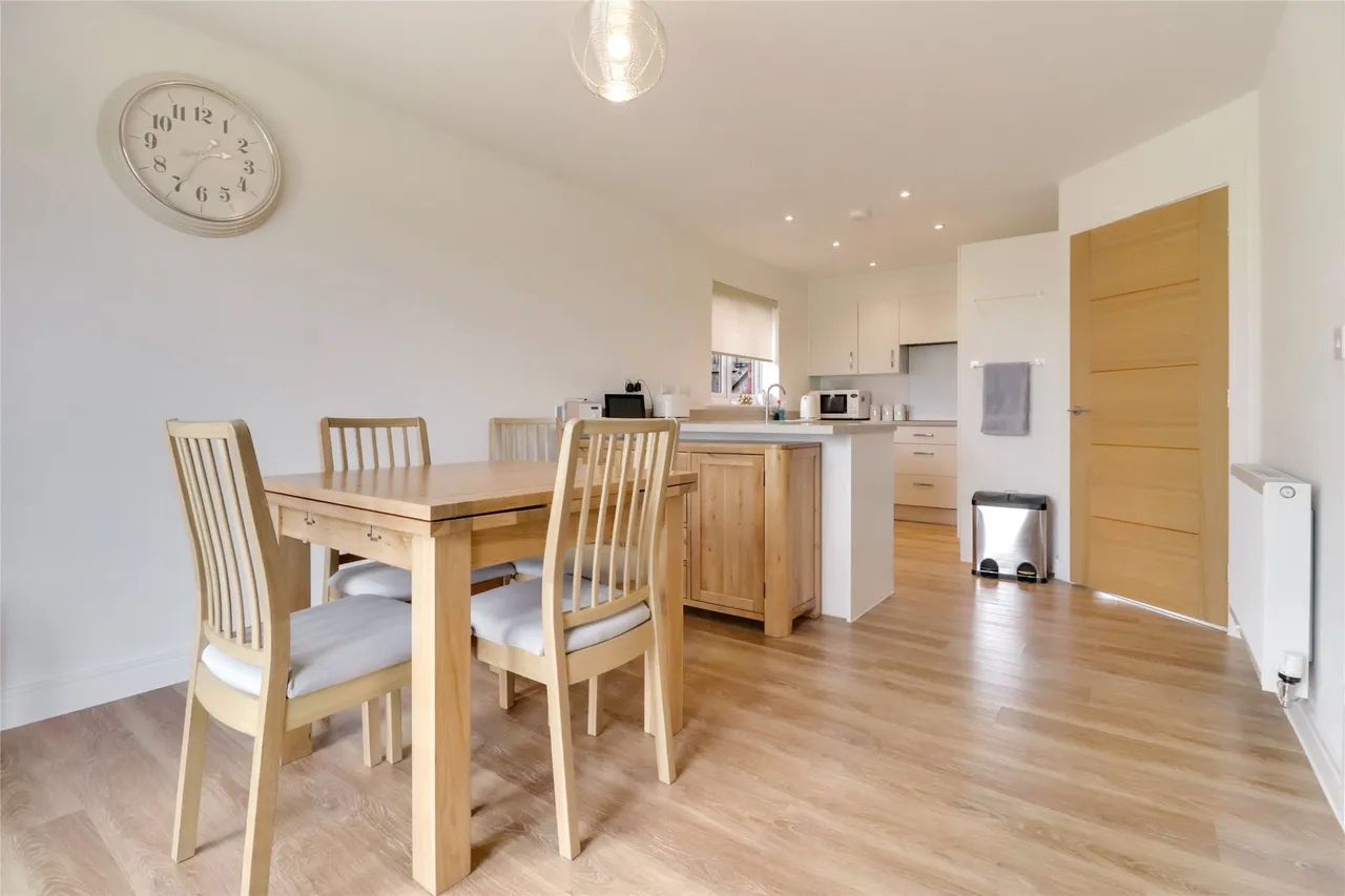 Monitor Close, South Molton, EX36, photo 3