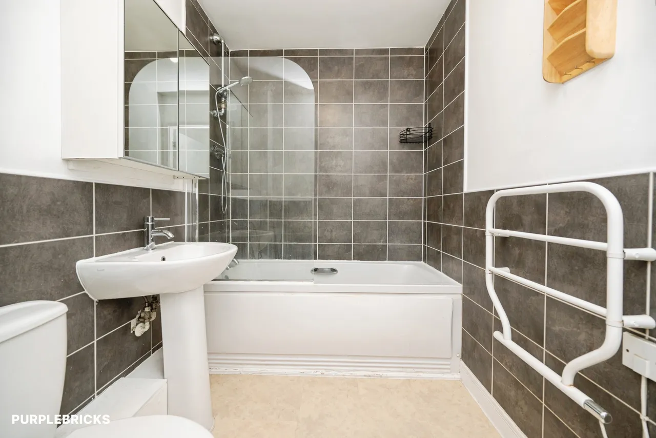 Gough Drive, Tipton, DY4, photo 12