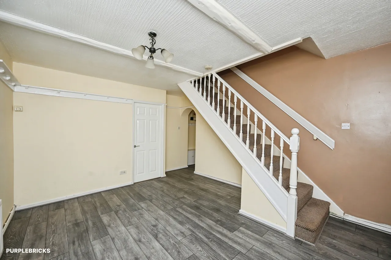 Chiswick Close, Runcorn, WA7, photo 4