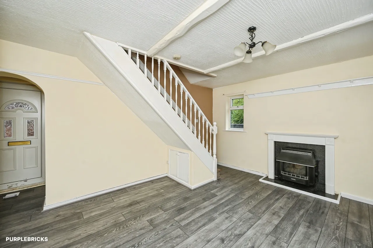 Chiswick Close, Runcorn, WA7, photo 3