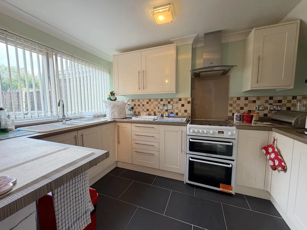 Sharon Way, Hednesford, Cannock, WS12, photo 5