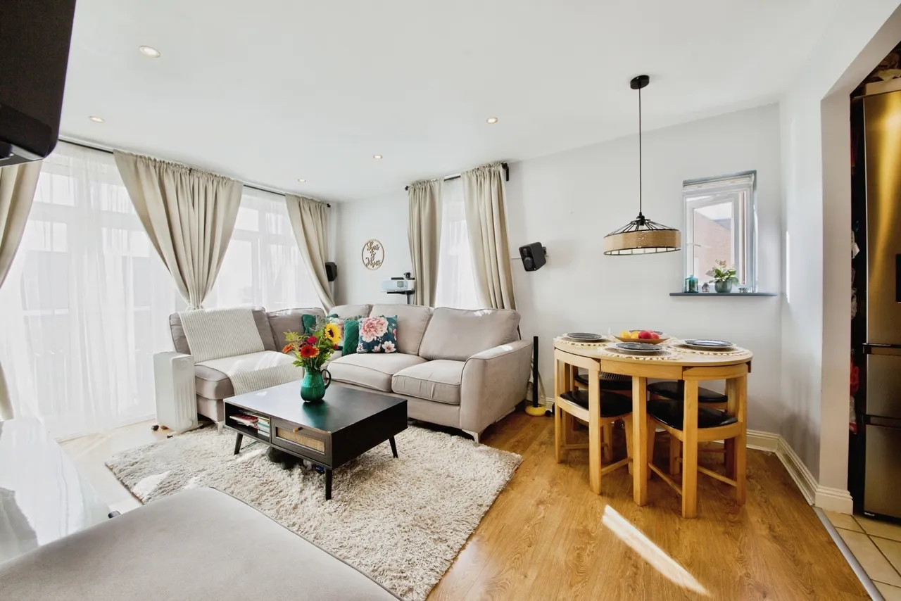 Cambridge Close, East Barnet, Barnet, EN4, photo 12