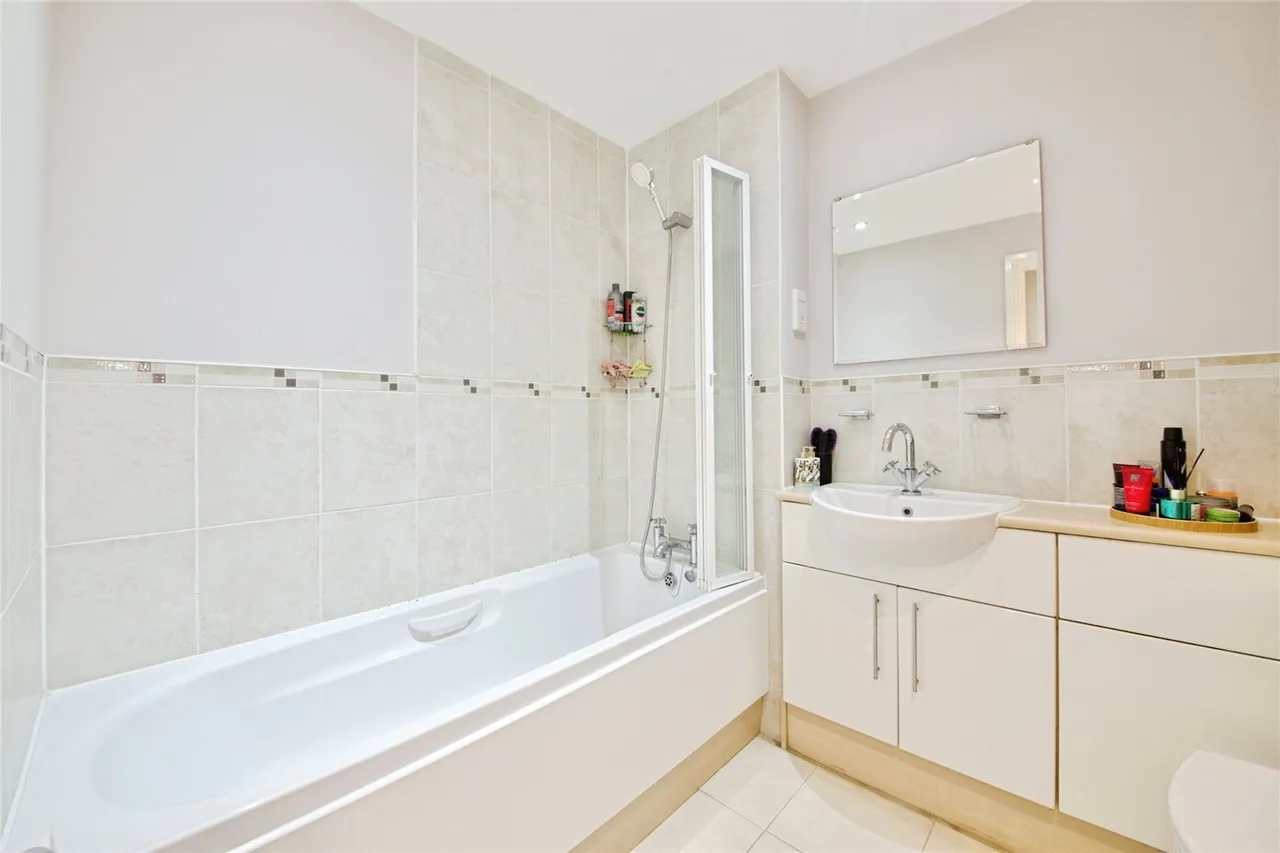 Cambridge Close, East Barnet, Barnet, EN4, photo 8