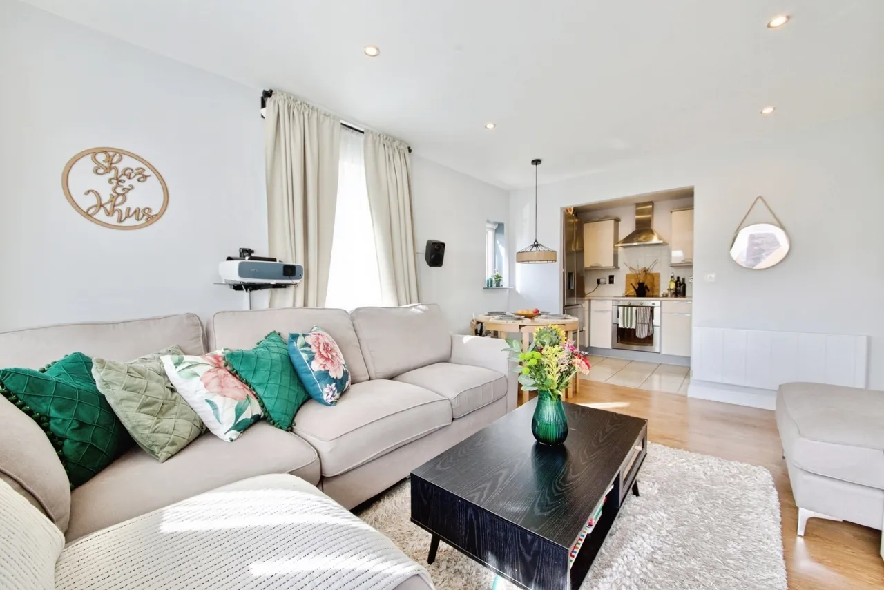 Cambridge Close, East Barnet, Barnet, EN4, photo 2