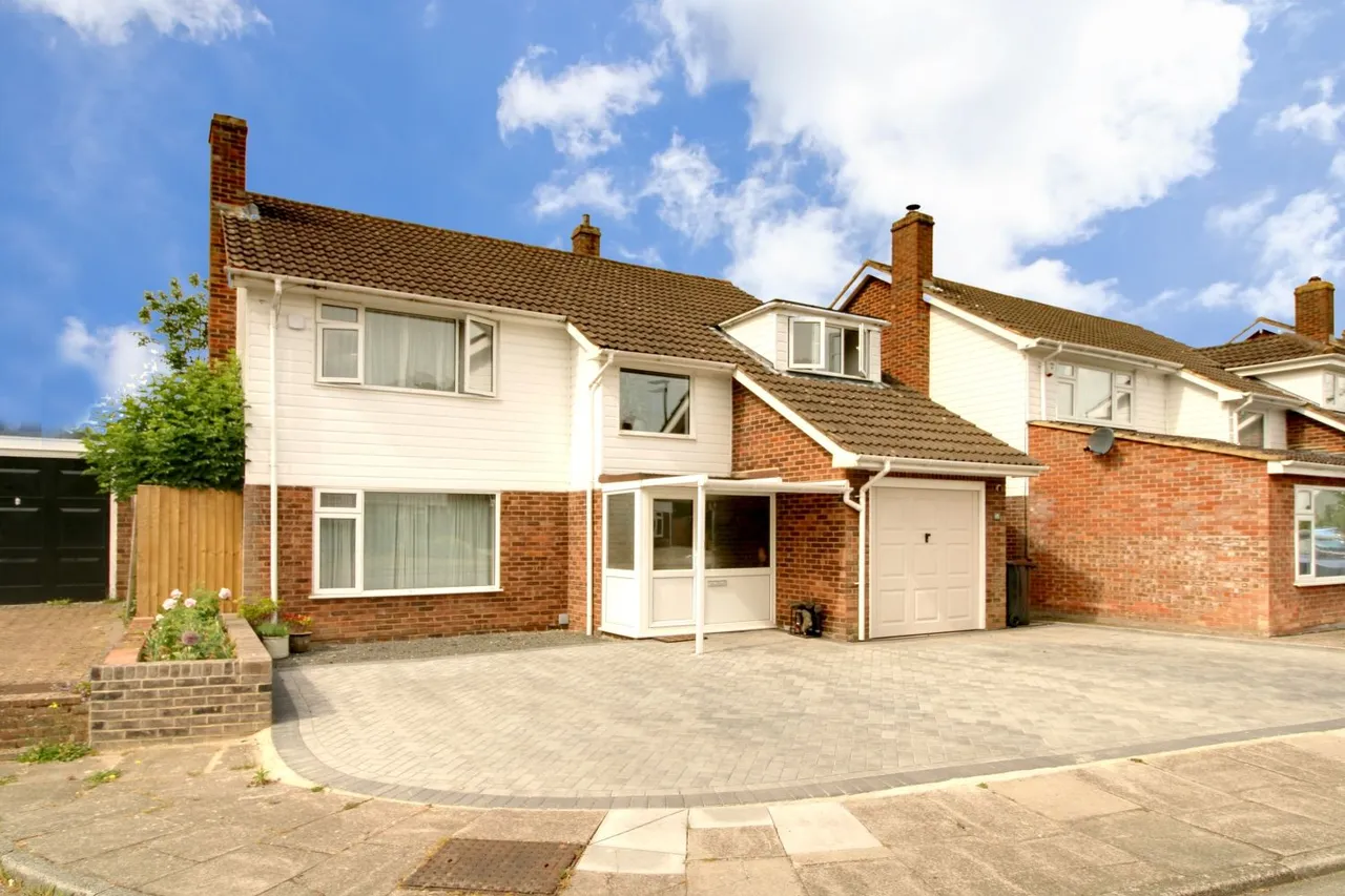 4 bed house for sale, Warwick Close, Orpington, BR6