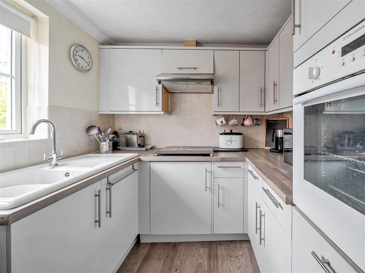 Guildford Road, Lightwater, GU18, photo 16