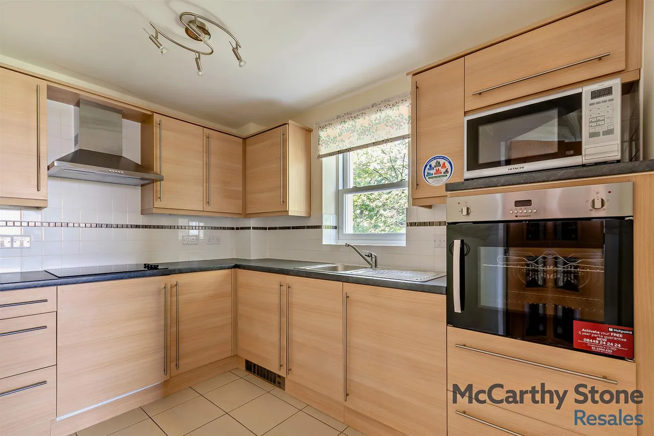 Victoria Road, Malvern, WR14, photo 24