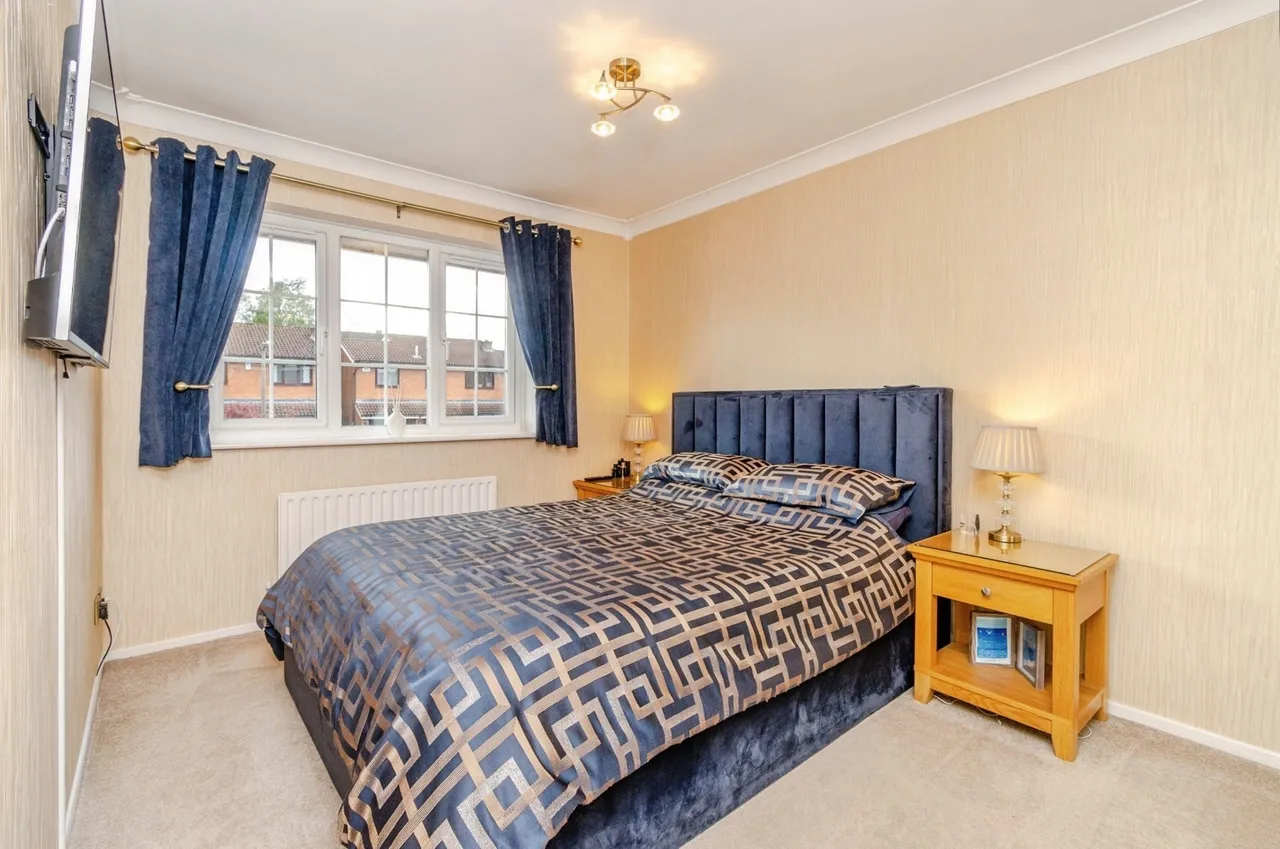 Whitworth Drive, WEST BROMWICH, West Midlands, B71, photo 15