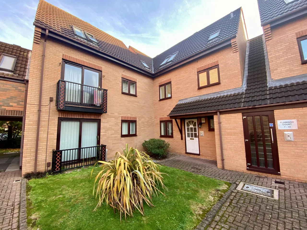 Flamingo Court, Castle Marina, photo 9