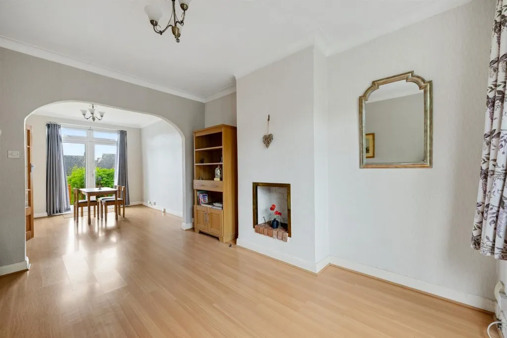 Westmount Road, SE9, photo 11