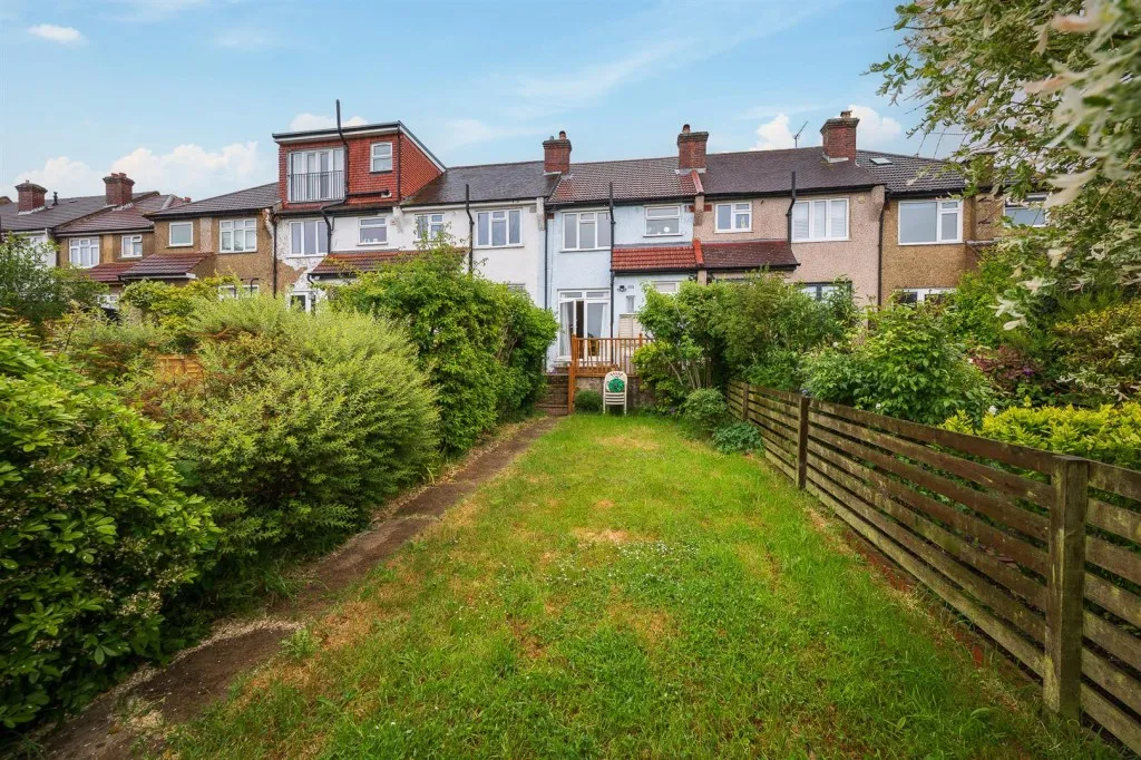 Westmount Road, SE9, photo 13