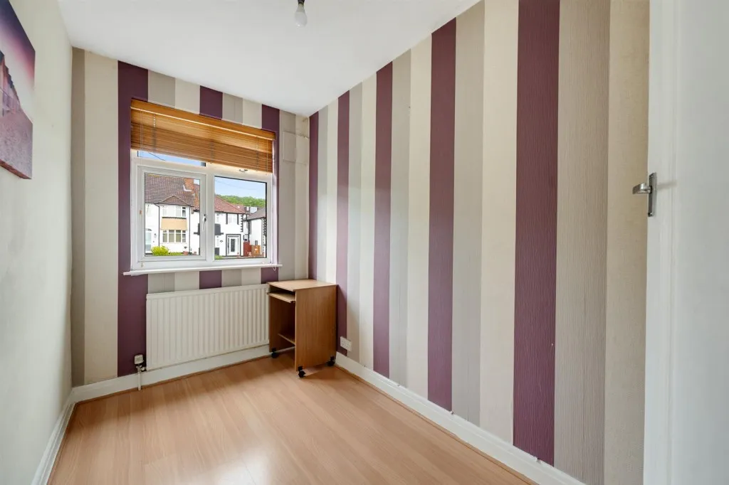 Westmount Road, SE9, photo 8