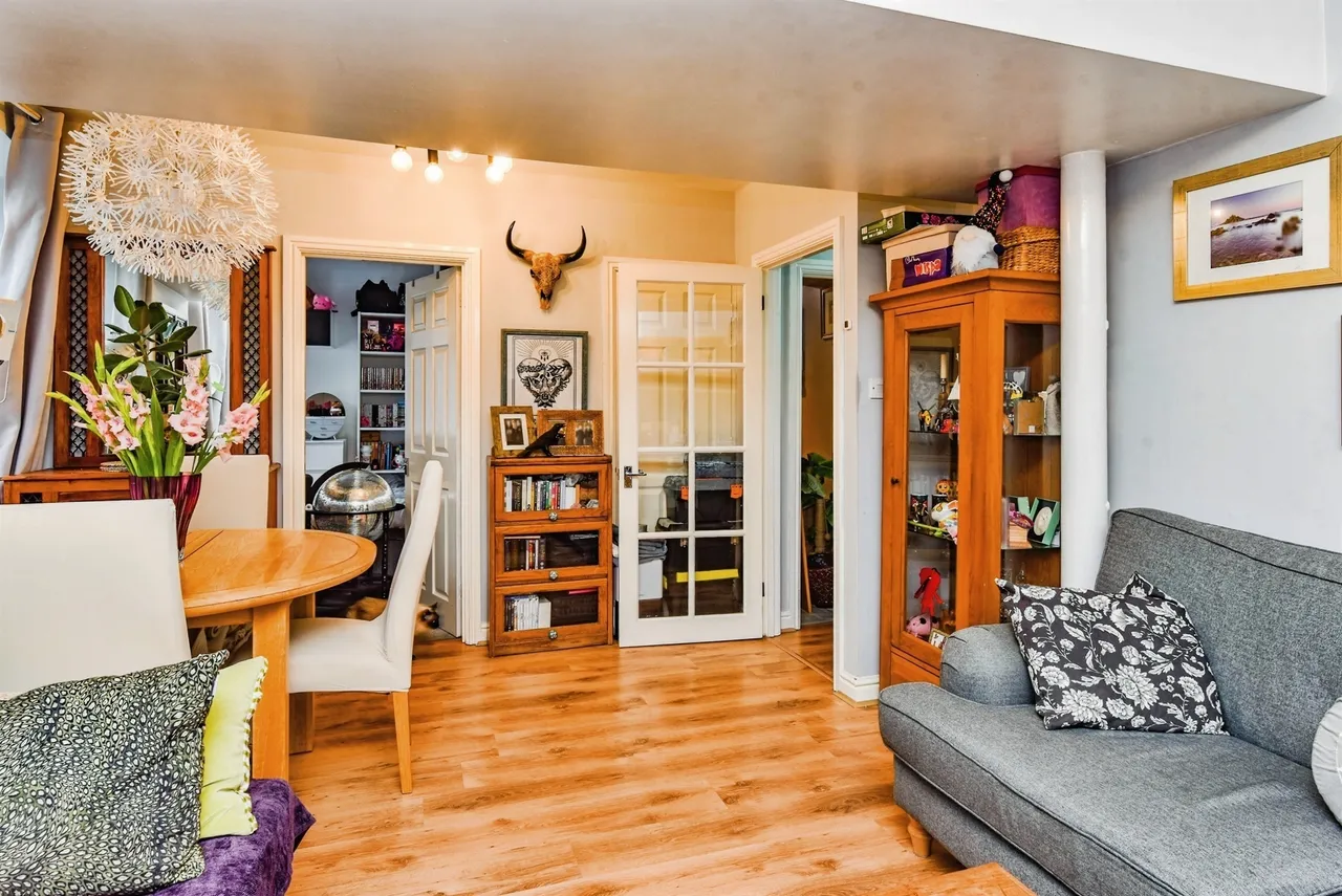 Edward Street, Westbury, BA13, photo 5