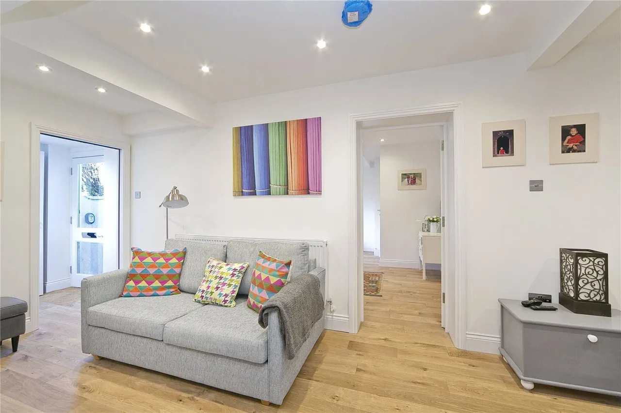 Camden Road, Camden, NW1, photo 3