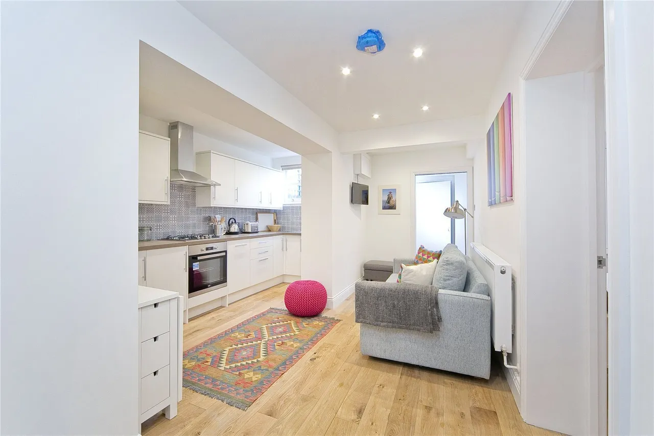 Camden Road, Camden, NW1, photo 8
