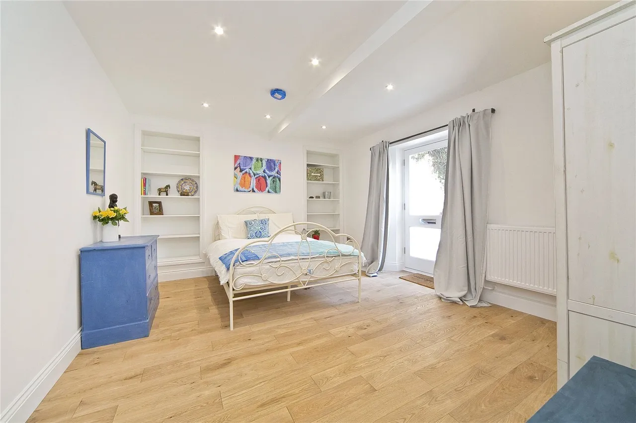 Camden Road, Camden, NW1, photo 13
