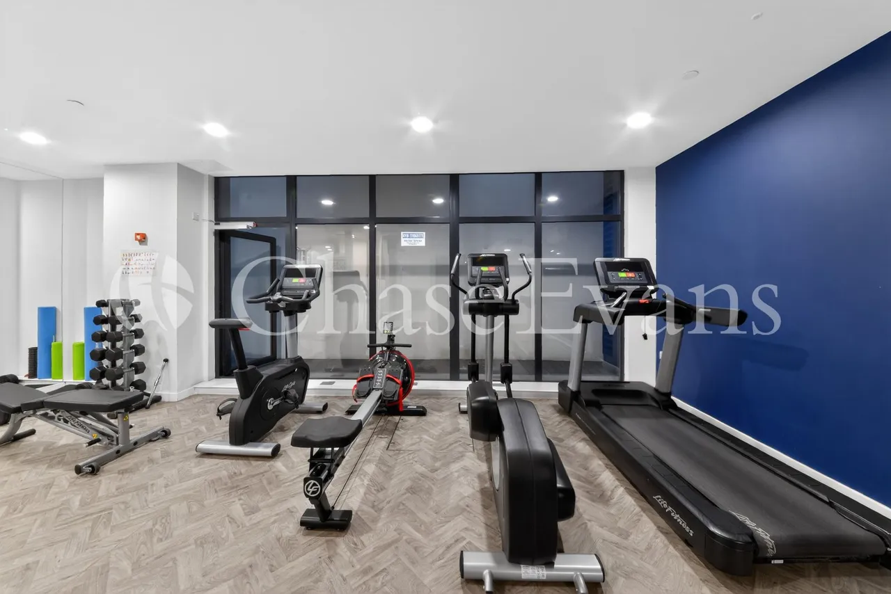 Luxe Tower, Dock Street, Aldgate, London, E1, photo 12