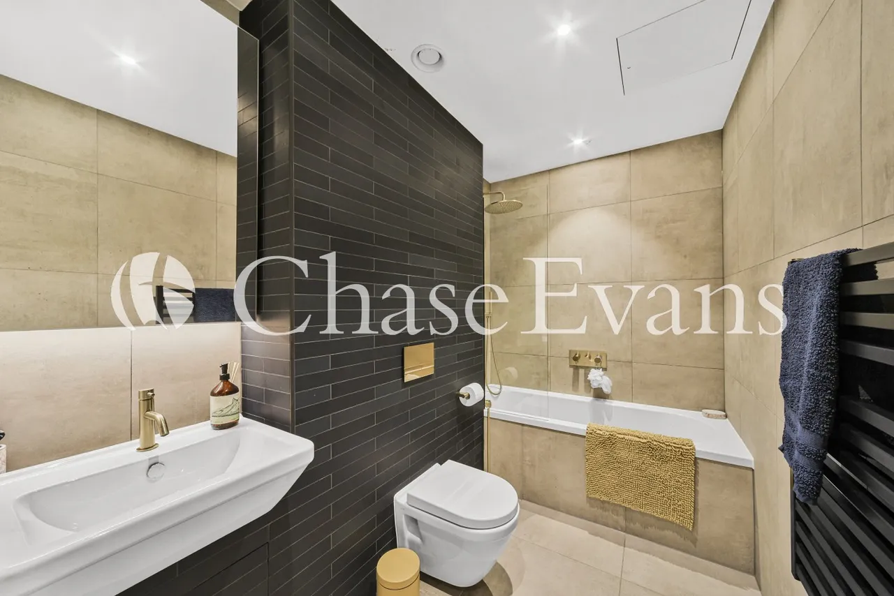 Luxe Tower, Dock Street, Aldgate, London, E1, photo 6