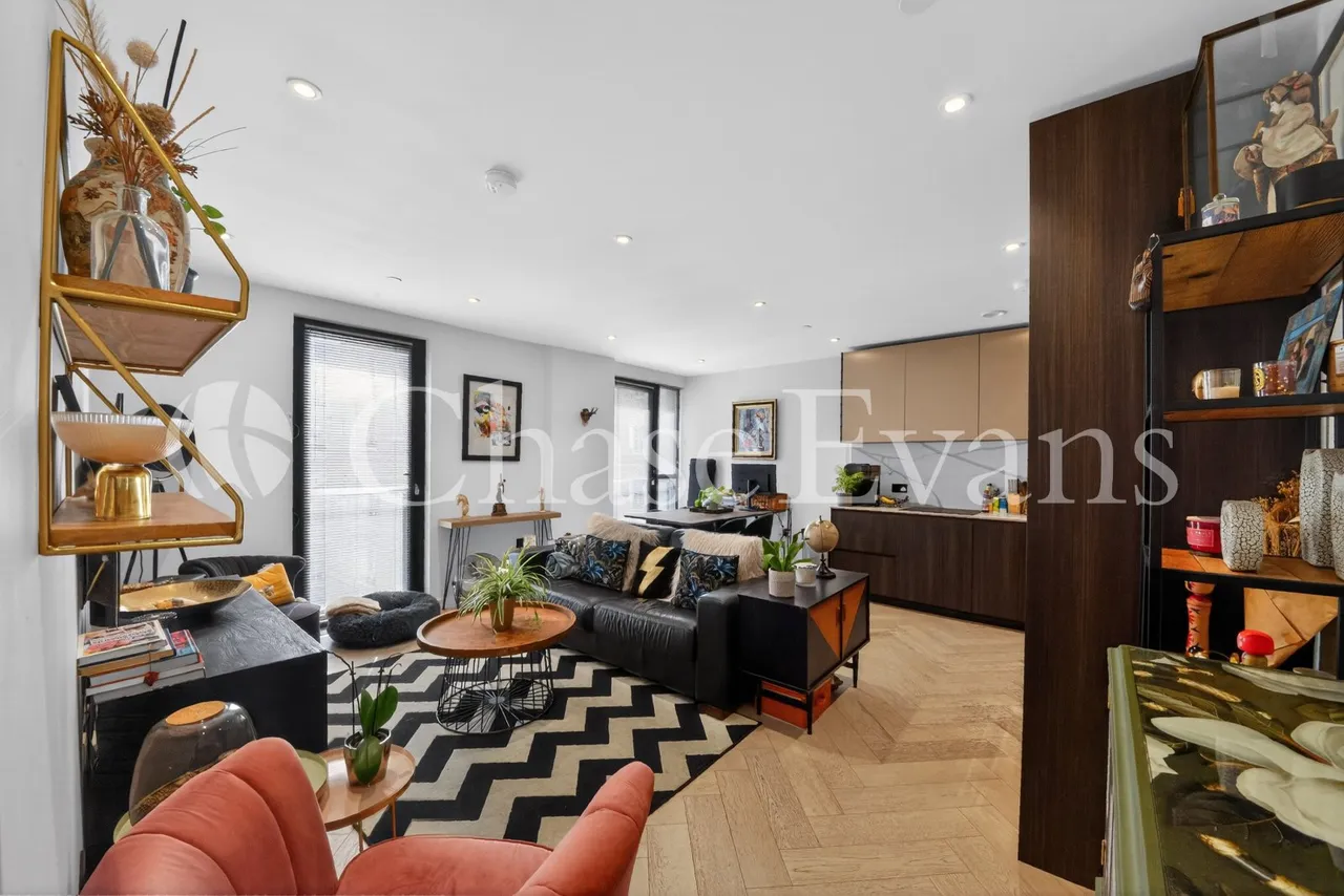 Luxe Tower, Dock Street, Aldgate, London, E1, photo 5