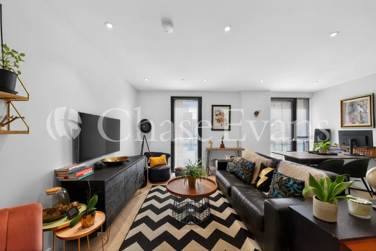 2 bed flat for sale — Luxe Tower, Dock Street, Aldgate, London, E1